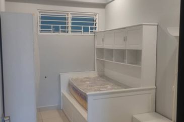 Tropicana Bay Residences