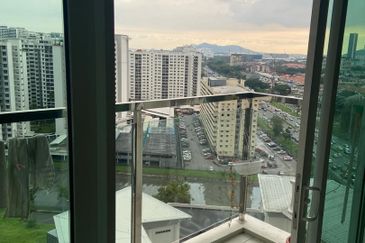 Tropicana Bay Residences