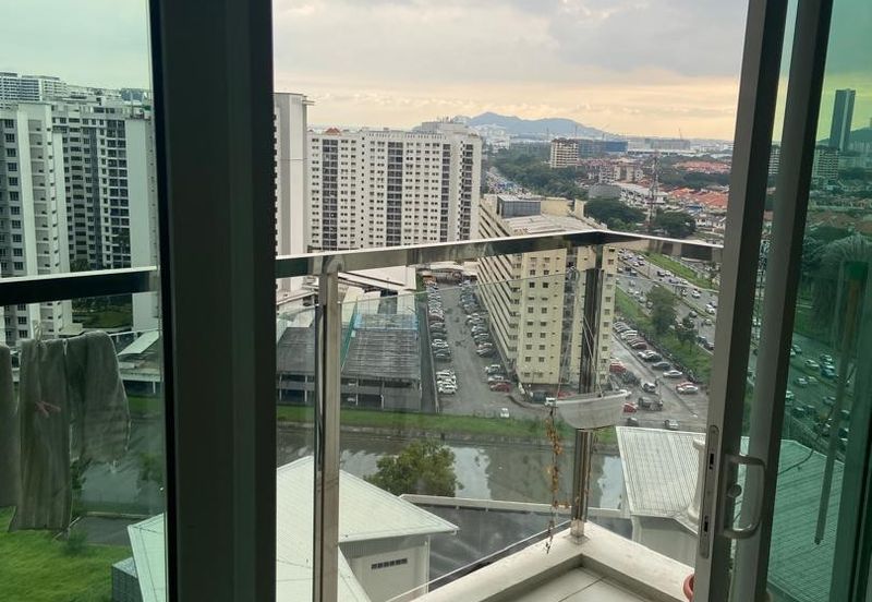 Tropicana Bay Residences