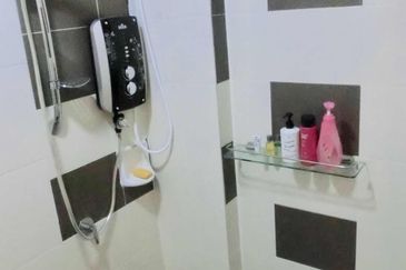 Royale Infinity @ Tambun Royale City