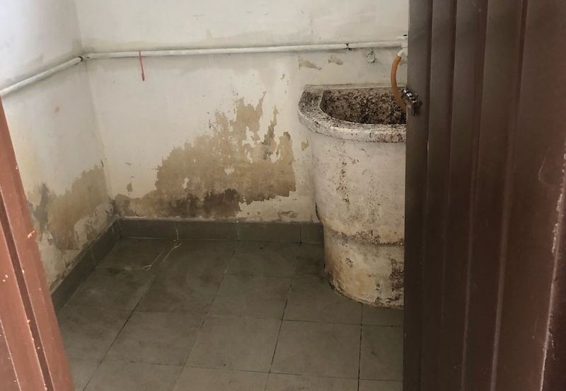 2 Storey Landed House with Lower Rental Price at Seberang Jaya , Nearby Sunway Carnival Shopping Mall, Penang