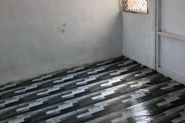 2 Storey Landed House with Lower Rental Price at Seberang Jaya , Nearby Sunway Carnival Shopping Mall, Penang