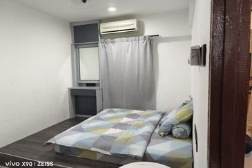 Lower Price with Fully Furnished at Seberang Jaya, Nearby Sunway Carnival Mall and North-South Highway, Penang
