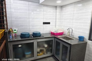 Lower Price with Fully Furnished at Seberang Jaya, Nearby Sunway Carnival Mall and North-South Highway, Penang