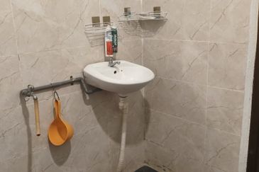 Kampong House at Permatang Pauh nearby UiTM & Politeknik, Seberang Perai, Penang