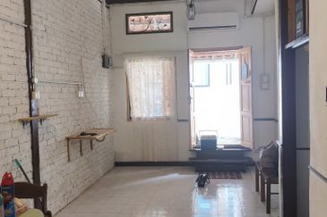 Kampong House at Permatang Pauh nearby UiTM & Politeknik, Seberang Perai, Penang