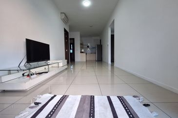 Queens Residences @ Queens Waterfront