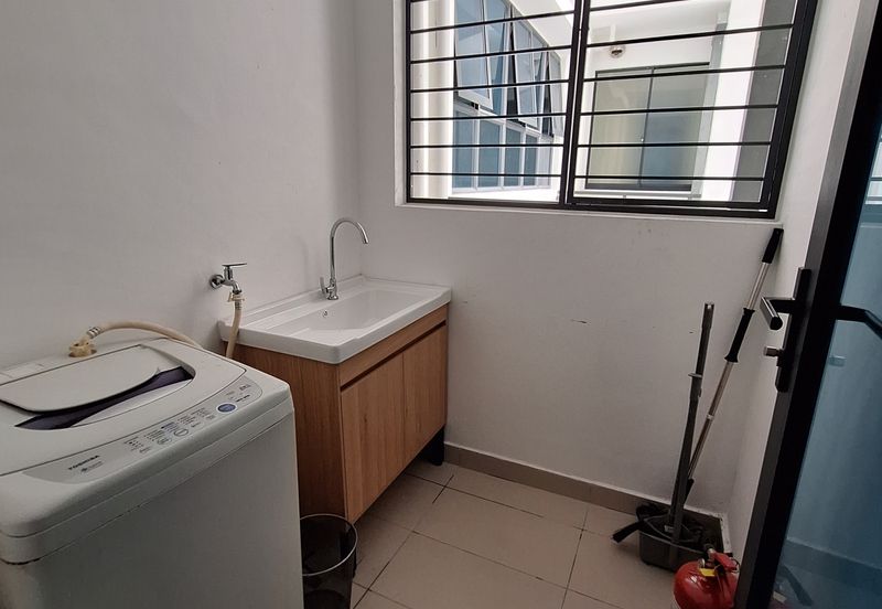 Queens Residences @ Queens Waterfront