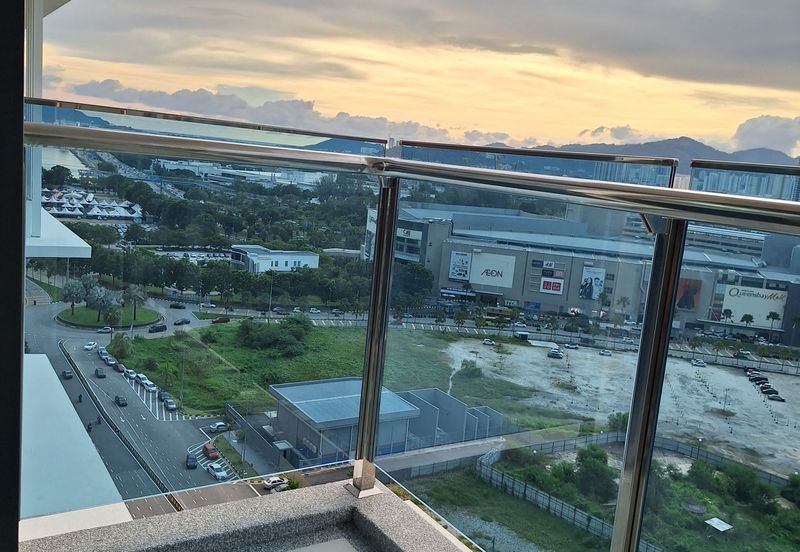 Queens Residences @ Queens Waterfront