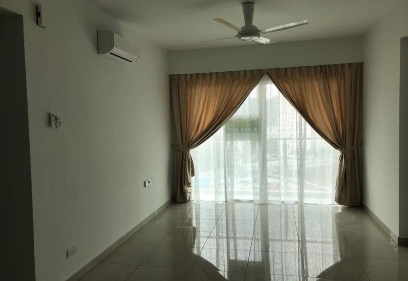 Tropicana Bay Residences