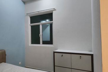 Setia Triangle Persiaran Kelicap