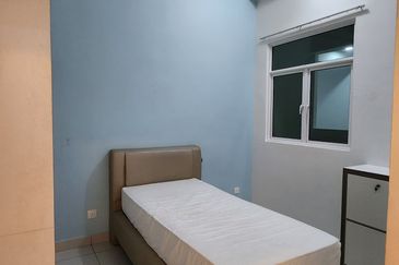 Setia Triangle Persiaran Kelicap