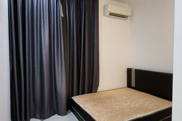 Setia Triangle Persiaran Kelicap