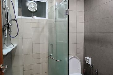 Setia Triangle Persiaran Kelicap