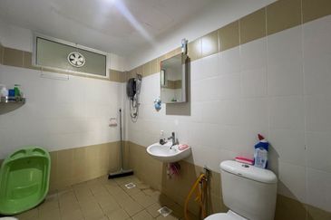 D'Piazza Condominium