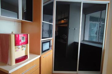 The View (Twin Towers)