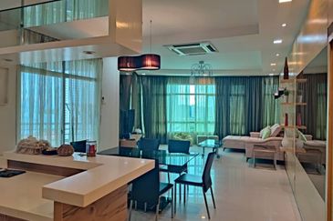 The View (Twin Towers)