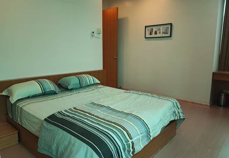 The View (Twin Towers)