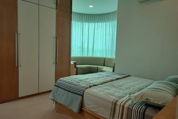 The View (Twin Towers)