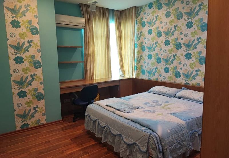 The View (Twin Towers)