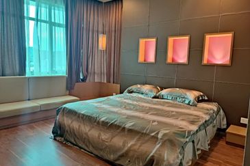 The View (Twin Towers)