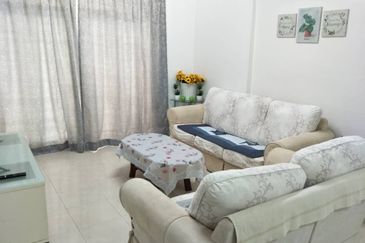 D'Piazza Condominium