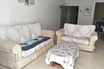 D'Piazza Condominium