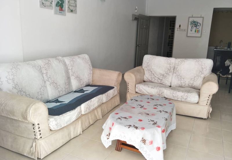 D'Piazza Condominium