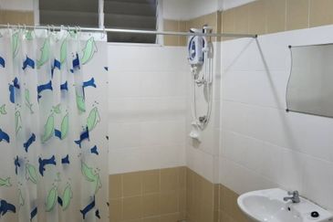 D'Piazza Condominium