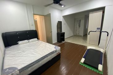 Persiaran Mayang Pasir 5