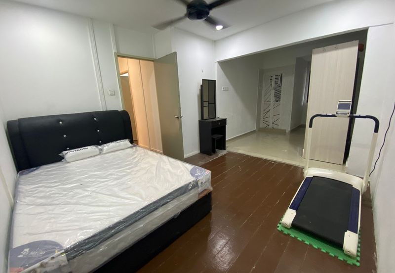 Persiaran Mayang Pasir 5