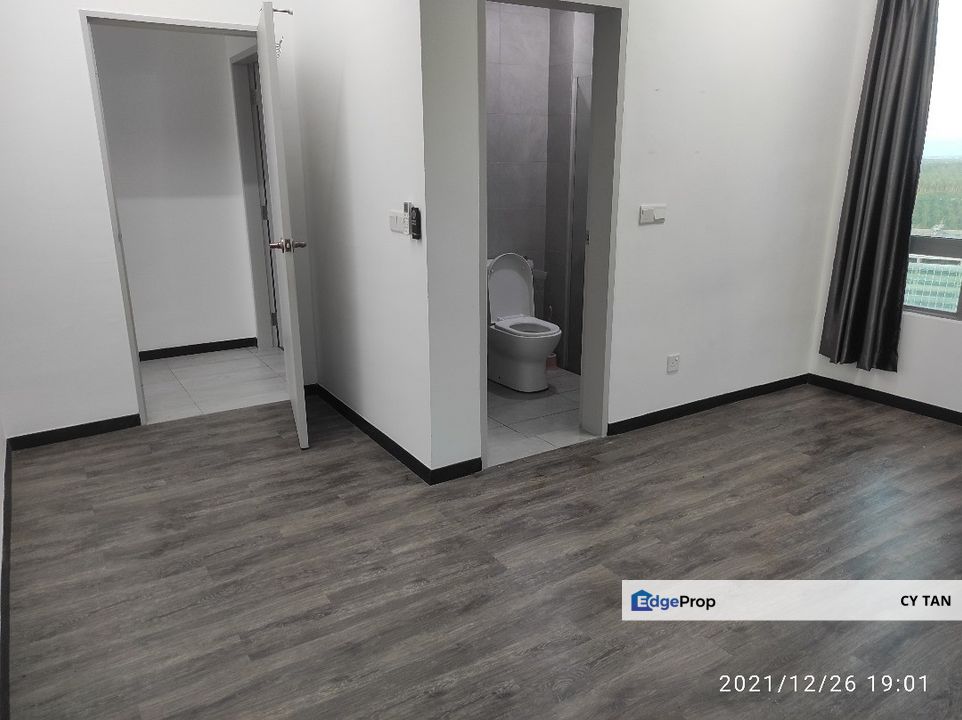 Sensasi@Utropolis Condo at Batu Kawan with Lower Rental near Penang 2nd Bridge, Penang, Batu Kawan