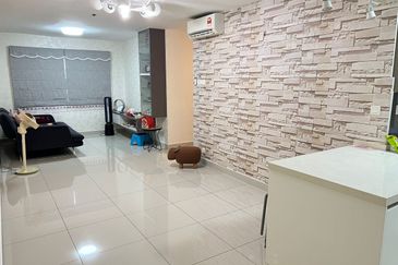 Pangsapuri suria 1 with Fully Furnished at Batu Kawan Industrial Zone near Penang 2nd Bridge