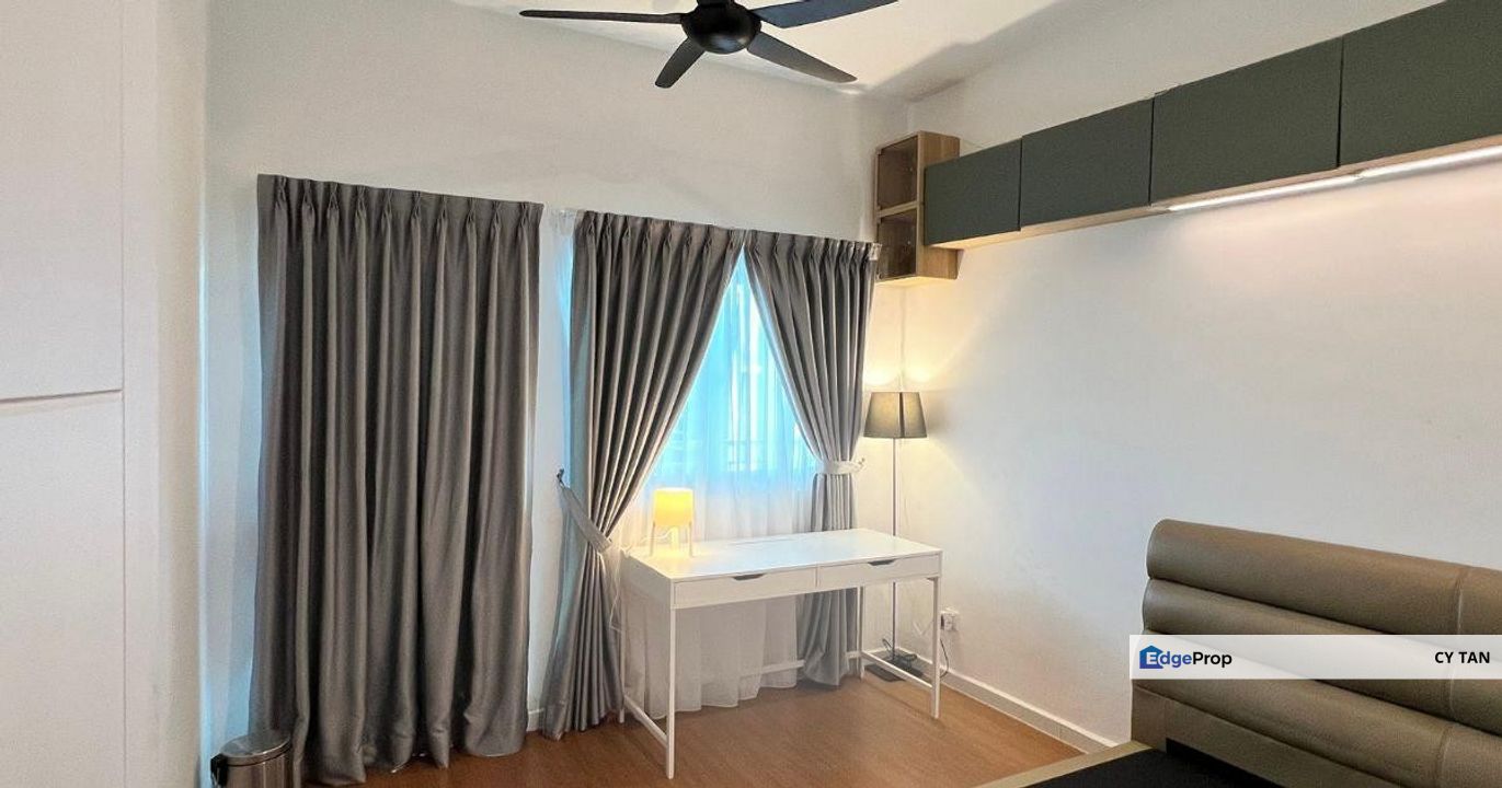 1-Sky Condo @ Fully Furnished With Balcony at Bayan Baru, Nearby Bayan Lepas Industrial Zone, Penang, Penang, Bayan Baru
