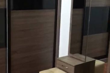 Arasia Perdana (The Clovers)