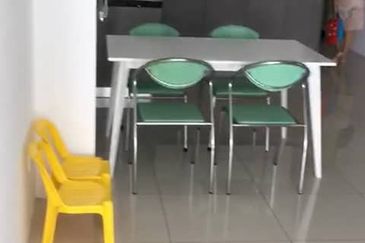 Arasia Perdana (The Clovers)