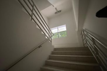 [Corner] Hicom Glenmarie, Temasya Industrial Park, Temasya Glenmarie, Glenmarie, Glenmarie, Shah Alam