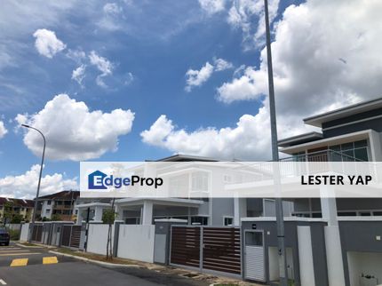 2 storey semi d @ nilai , nearby desa cempaka , warisan villa , 7 min to aeon nilai , Negeri Sembilan, Nilai