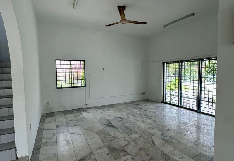 Sikamat Acasia Country Heights