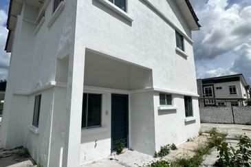 Sikamat Acasia Country Heights