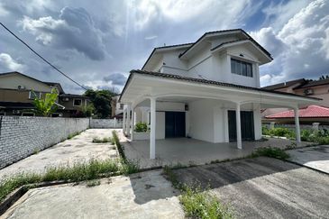 Sikamat Acasia Country Heights