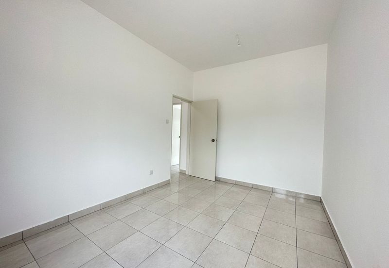 TAMAN CEMPAKA (SENAWANG)