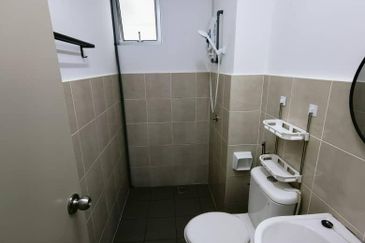 Safira Apartment, Seremban 2