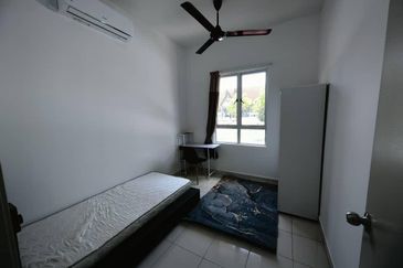Safira Apartment, Seremban 2