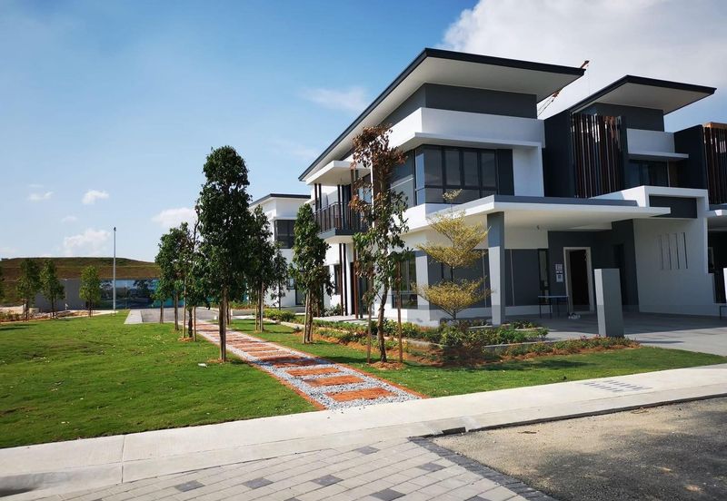 S2 HEIGHTS(SEREMBAN 2)