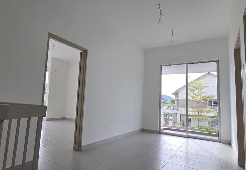 S2 HEIGHTS(SEREMBAN 2)