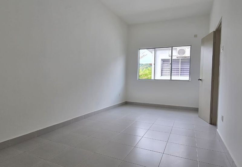 S2 HEIGHTS(SEREMBAN 2)