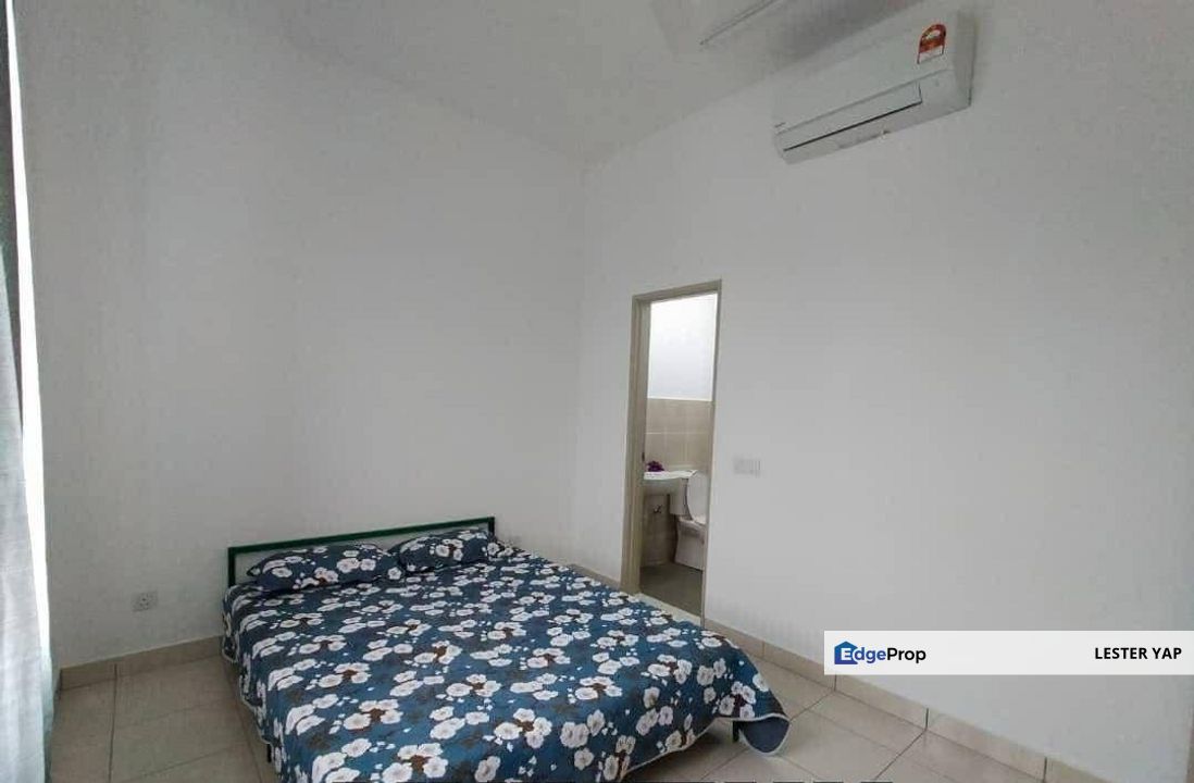 Safira Nice and fully furnished @  seremban 2 s2 heights, Negeri Sembilan, Seremban