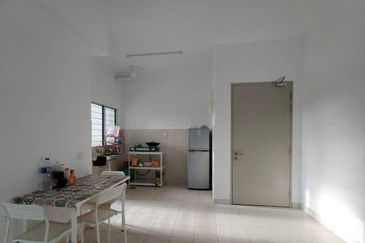 Safira Apartment, Seremban 2