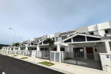 new 2 storey terrace @ rimbun aman 2 